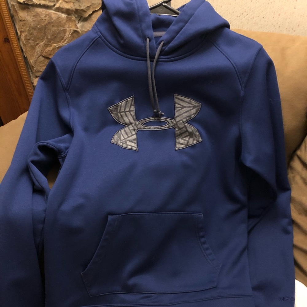 Under Armour hoodie